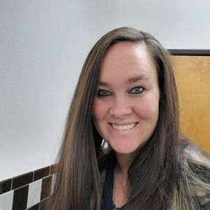 Meet your Posher, Teri